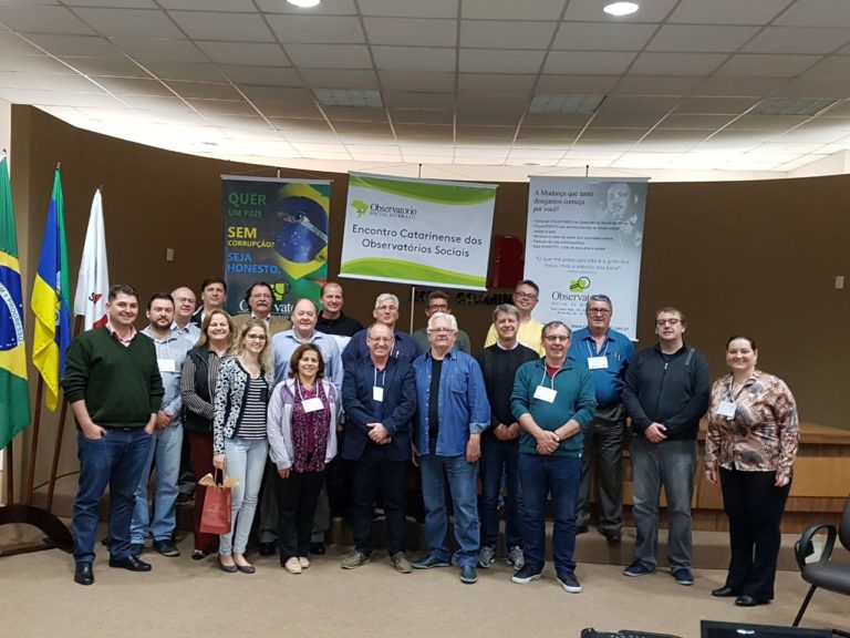 Encontro Catarinense de Observatórios Sociais é realizado em Rio do Sul